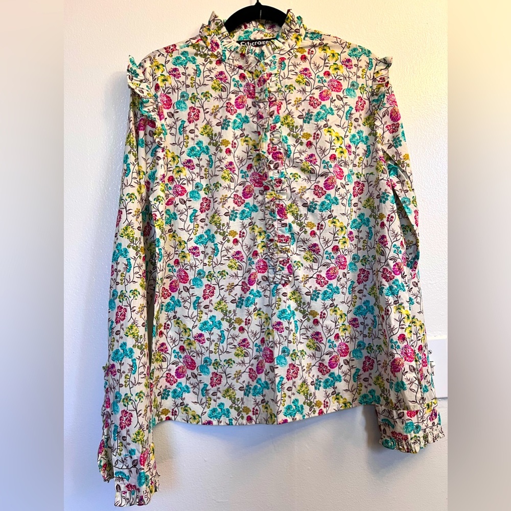 Citicraze  long sleeve floral blouse